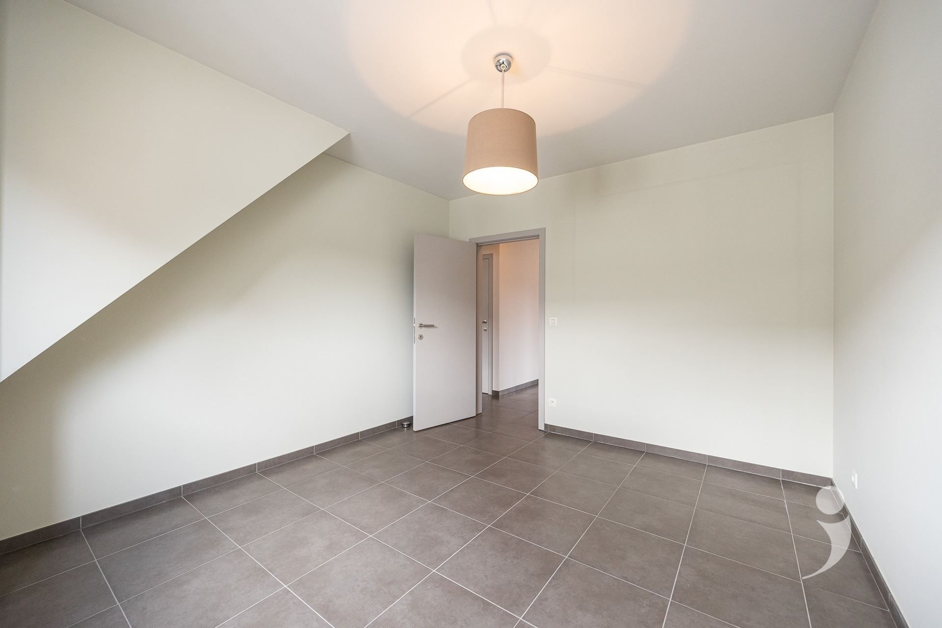 Zeer ruim duplexappartement in hartje Herent! foto 13