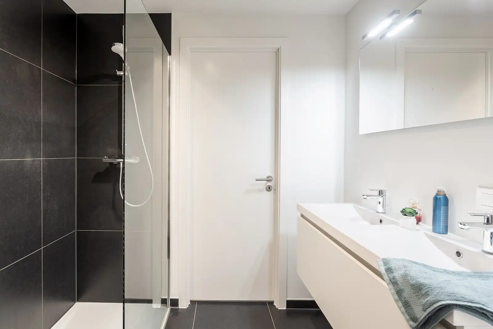 Luxueuze studio in het prestigieuze project "Leopold"  foto 24