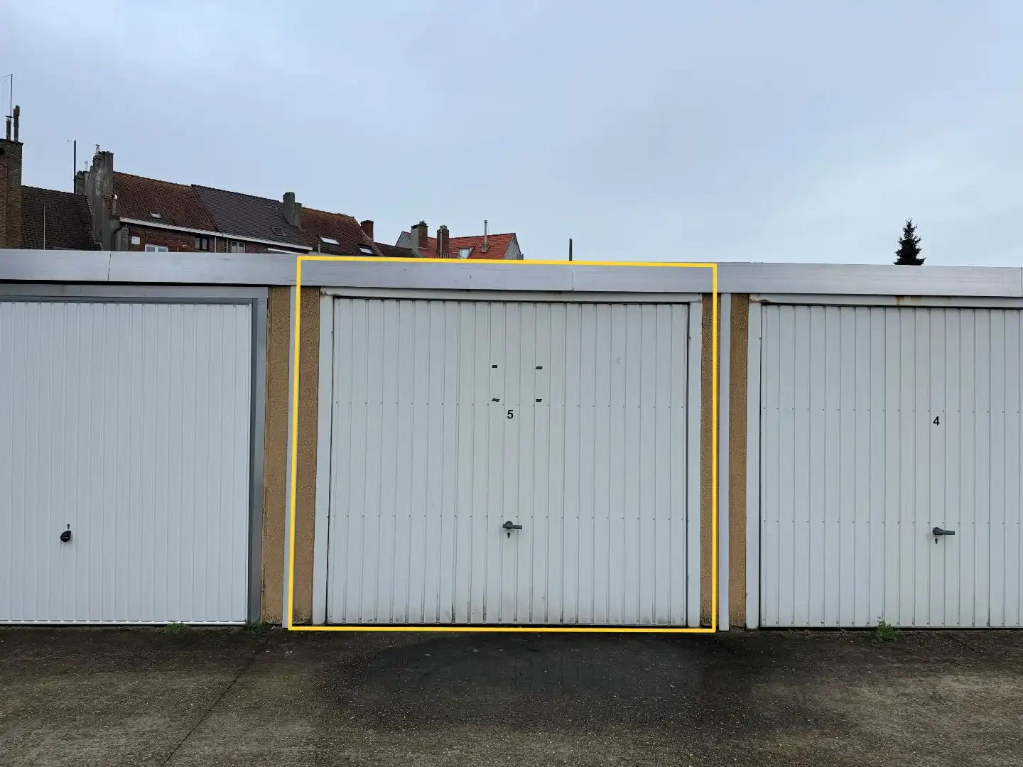 Gesloten garagebox in residentie De Barke foto {{pictureIndex}}