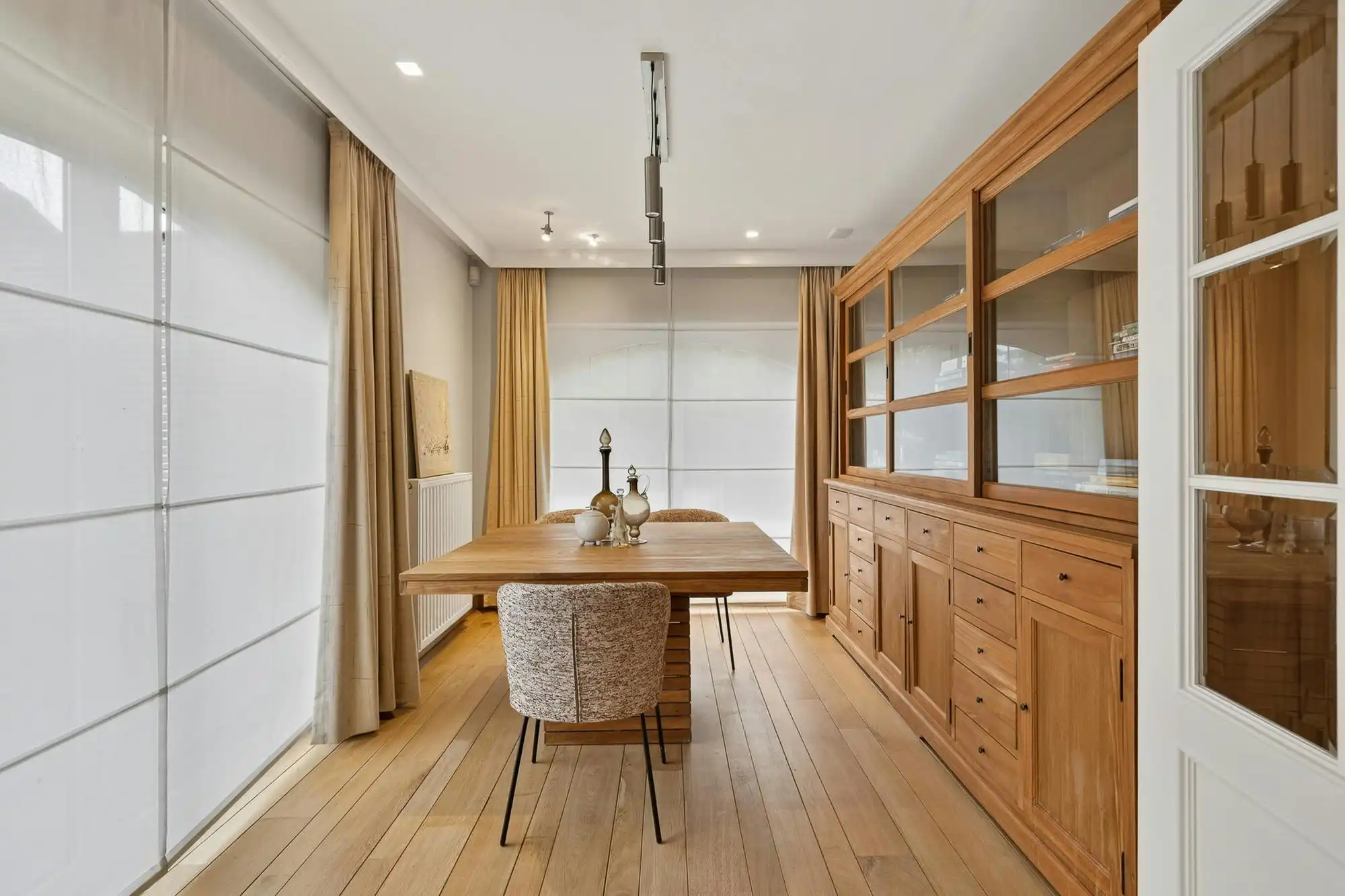 residentieel gelegen villa op 3490 m² te koop in Lichtaart foto 9