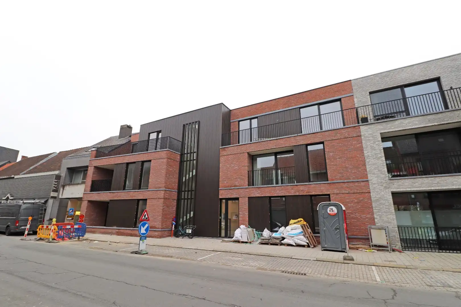 Nieuwbouwappartement met parkeerplaats foto 10