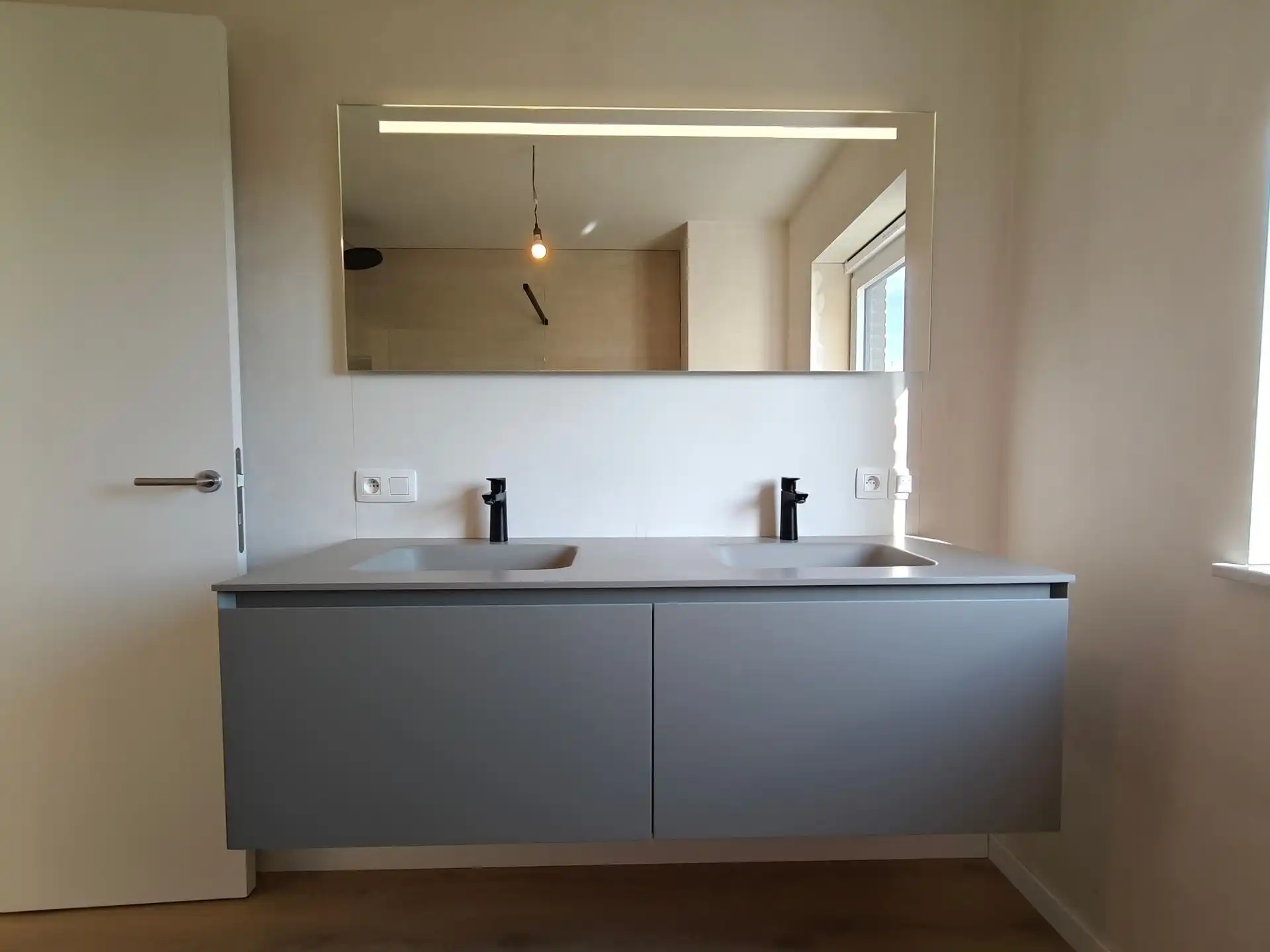 Nieuwbouwwoning met 3 slaapkamers en tuin foto 16