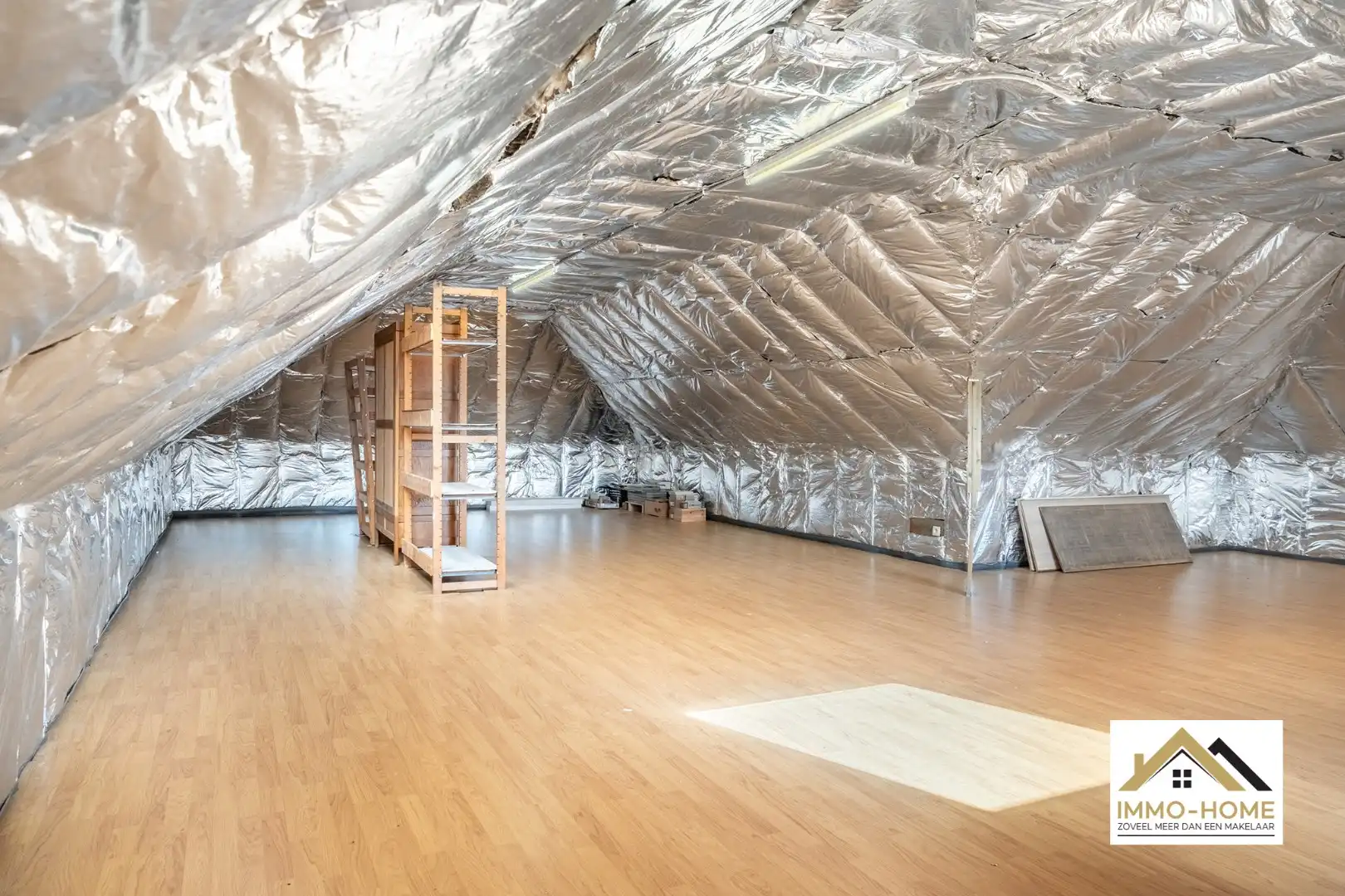 Ruime bungalow met ruime tuin in residentiële omgeving!  foto 14