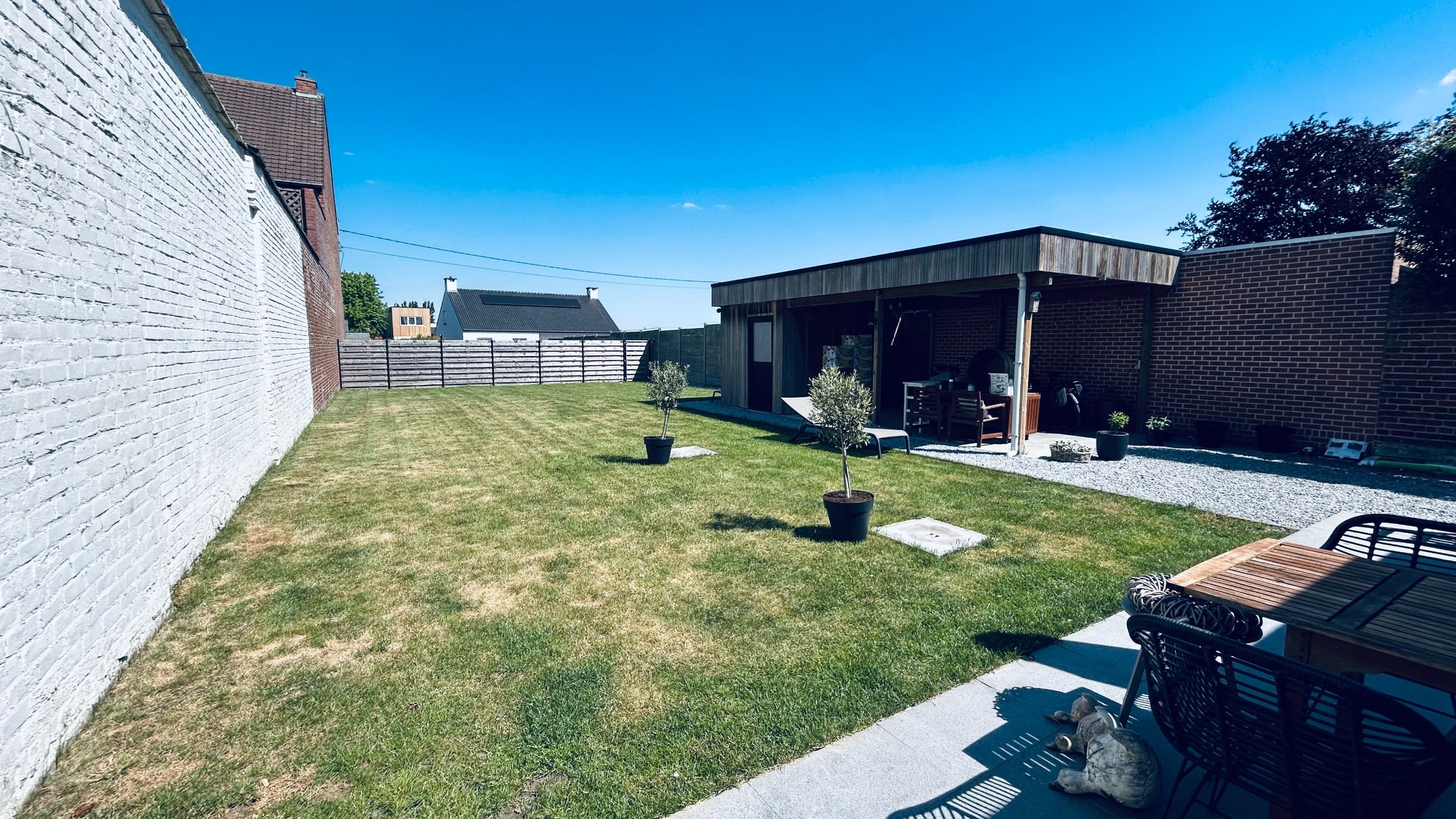 Volledig gerenoveerde halfopen bebouwing foto 21