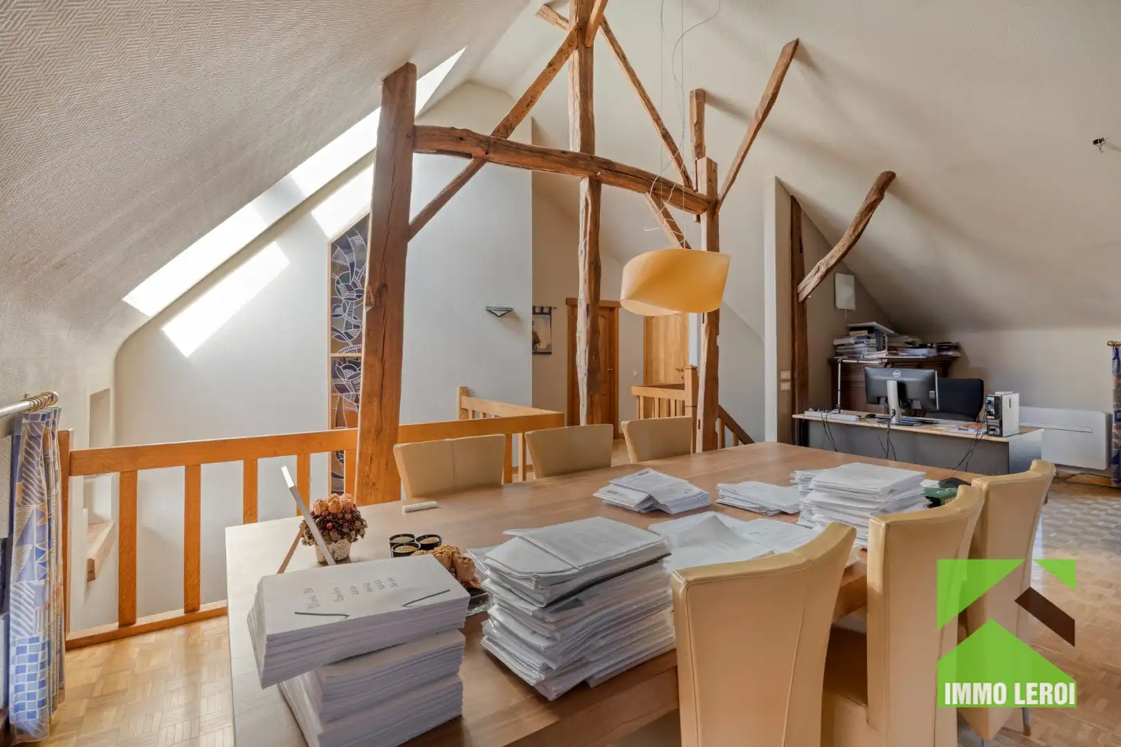 Prachtige hoevewoning met binnenkoer, stalling en tuin in Haspengouwse vierkantshoeve foto 8