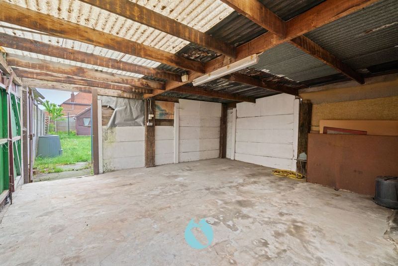 Drie te renoveren woningen in het hart van Ertvelde - unieke investeringskans! foto 15