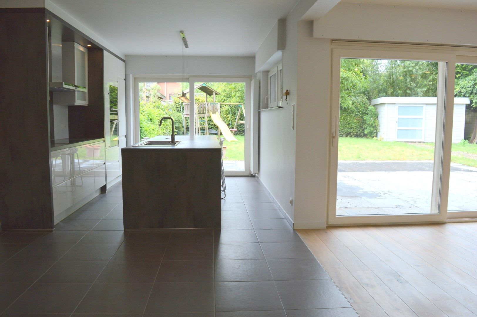 Mooie half open bebouwing met tuin, garage en 3 slaapkamers in Wevelgem foto 4