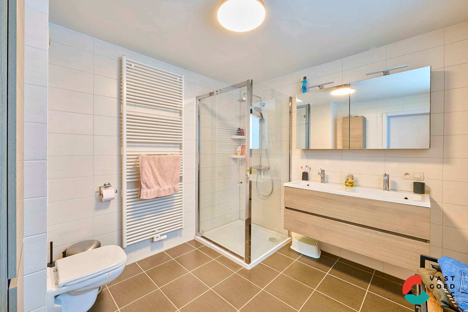 Huis te koop foto 11
