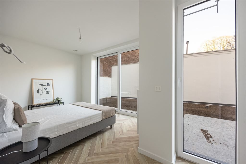 Stijlvol gerenoveerd gelijkvloers appartement foto 12