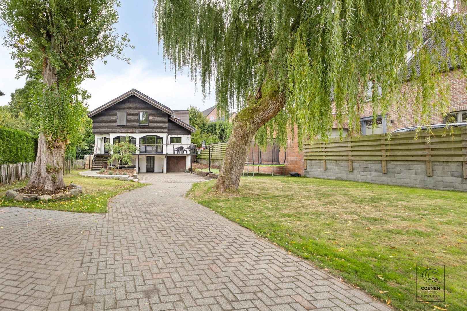 Charmante woning van 155 m² op een TOPligging te Sint-Job-in-'t-Goor! foto 3