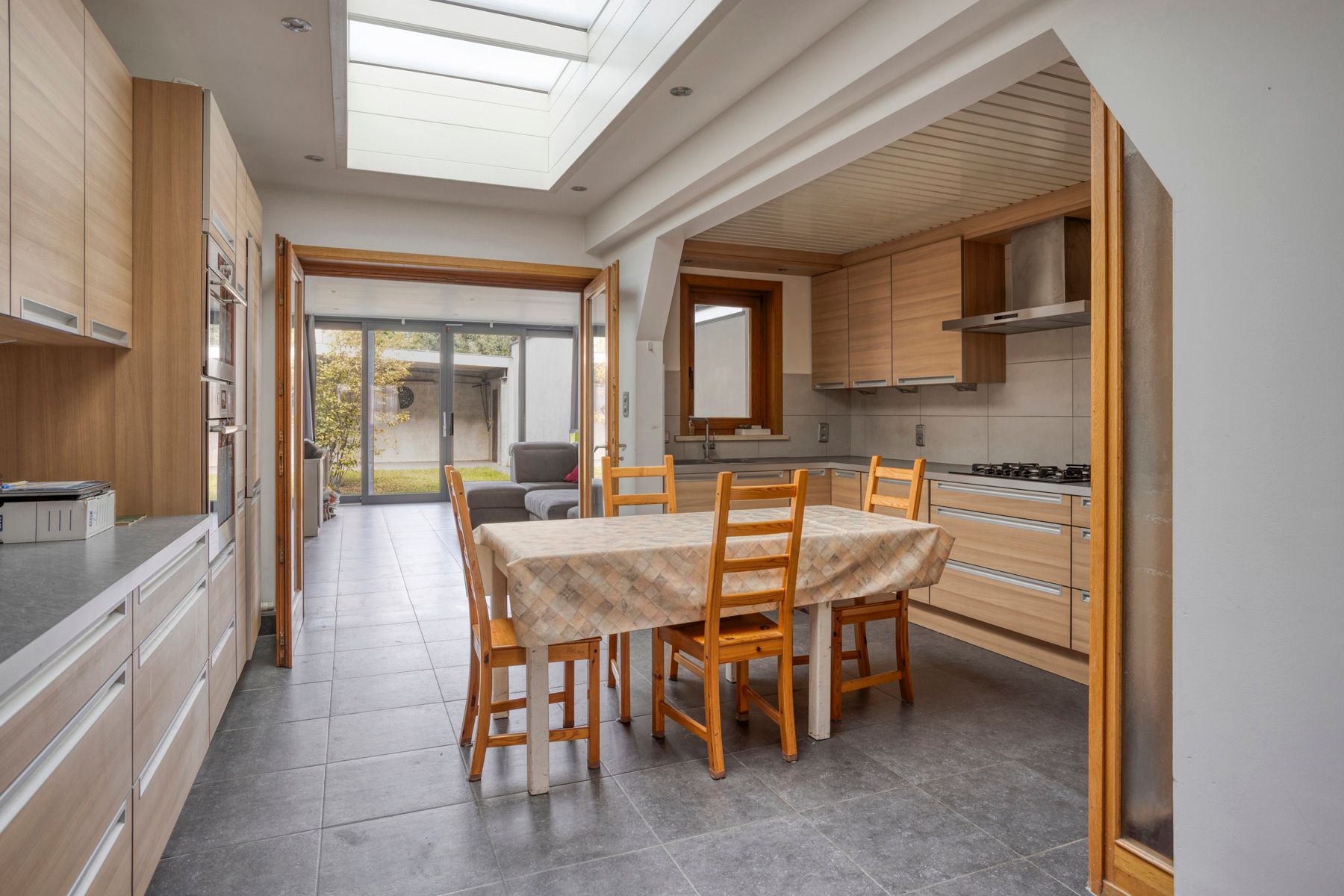 Ruime herenwoning op topligging foto 8