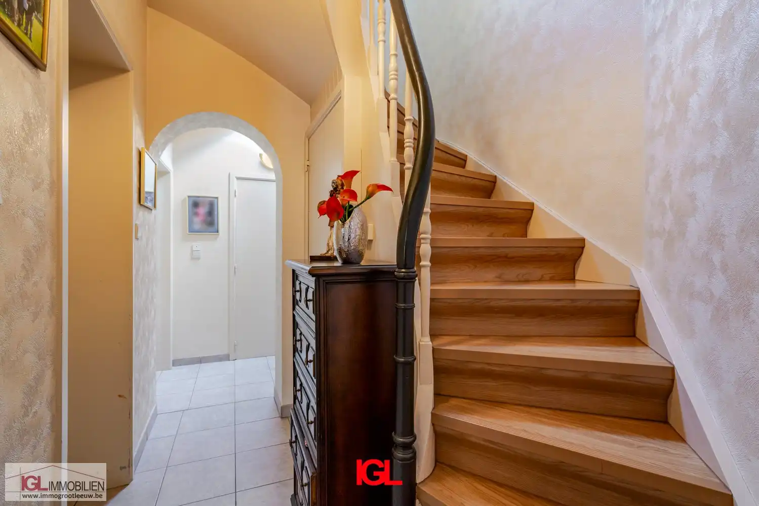 Authentieke rijwoning met zonnige tuin op wandelafstand van het centrum Ruisbroek foto 2