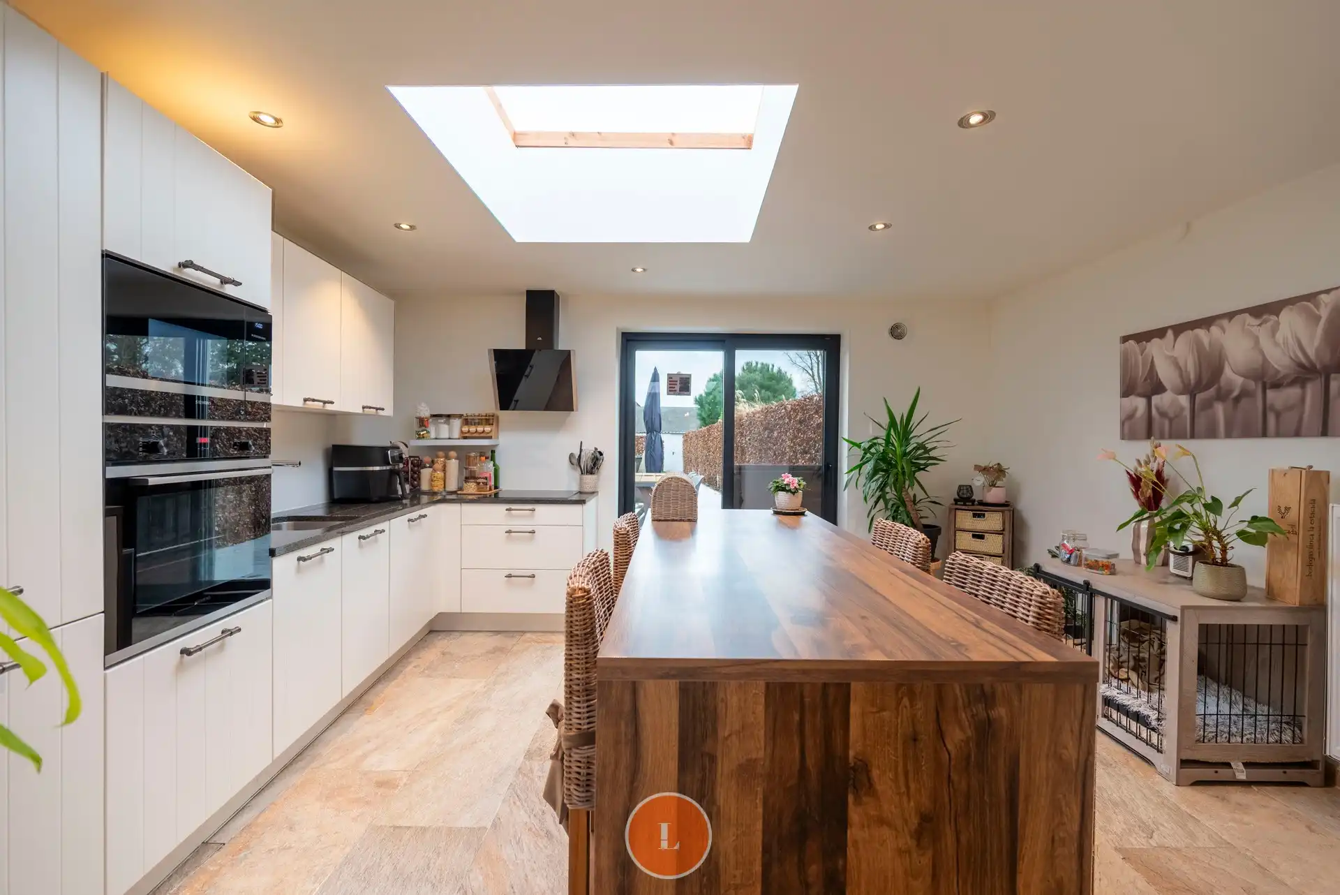 Instapklare woning met garage en tuin in Rekkem foto 7