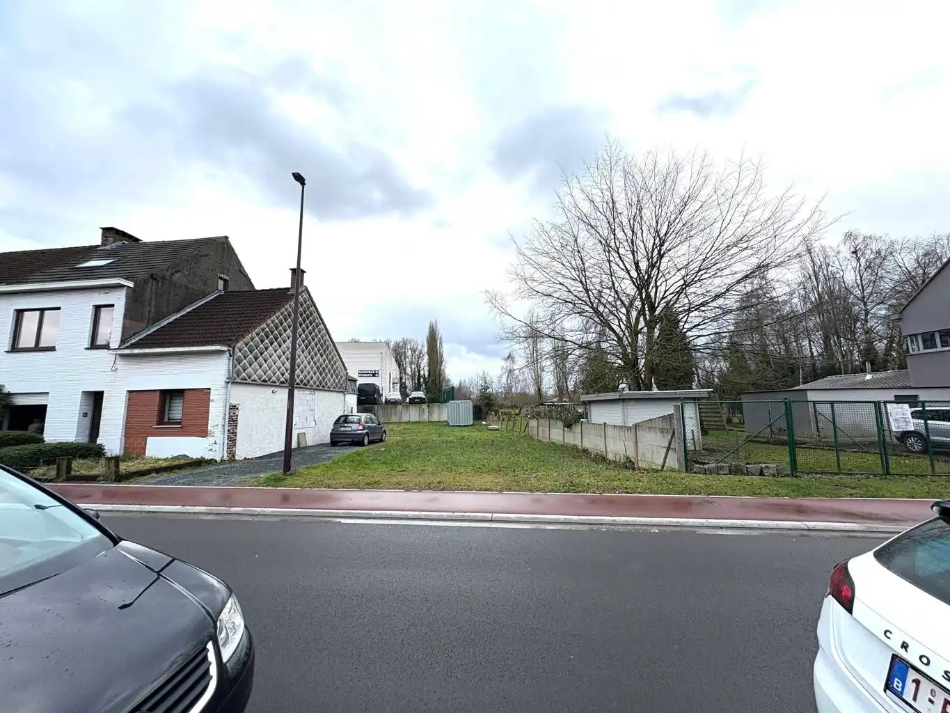 Grond te koop foto {{pictureIndex}}