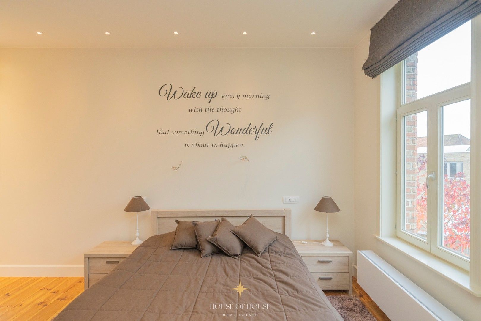 Sfeervolle pastoriewoning met uitzonderlijk potentieel zonder renovatieverplichting foto 15