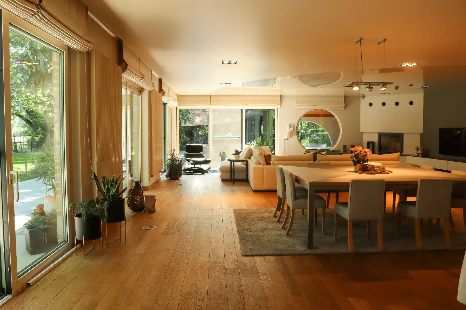 Riante villa met binnenzwembad op een uitzonderlijk domein van 6.426 m² foto 3