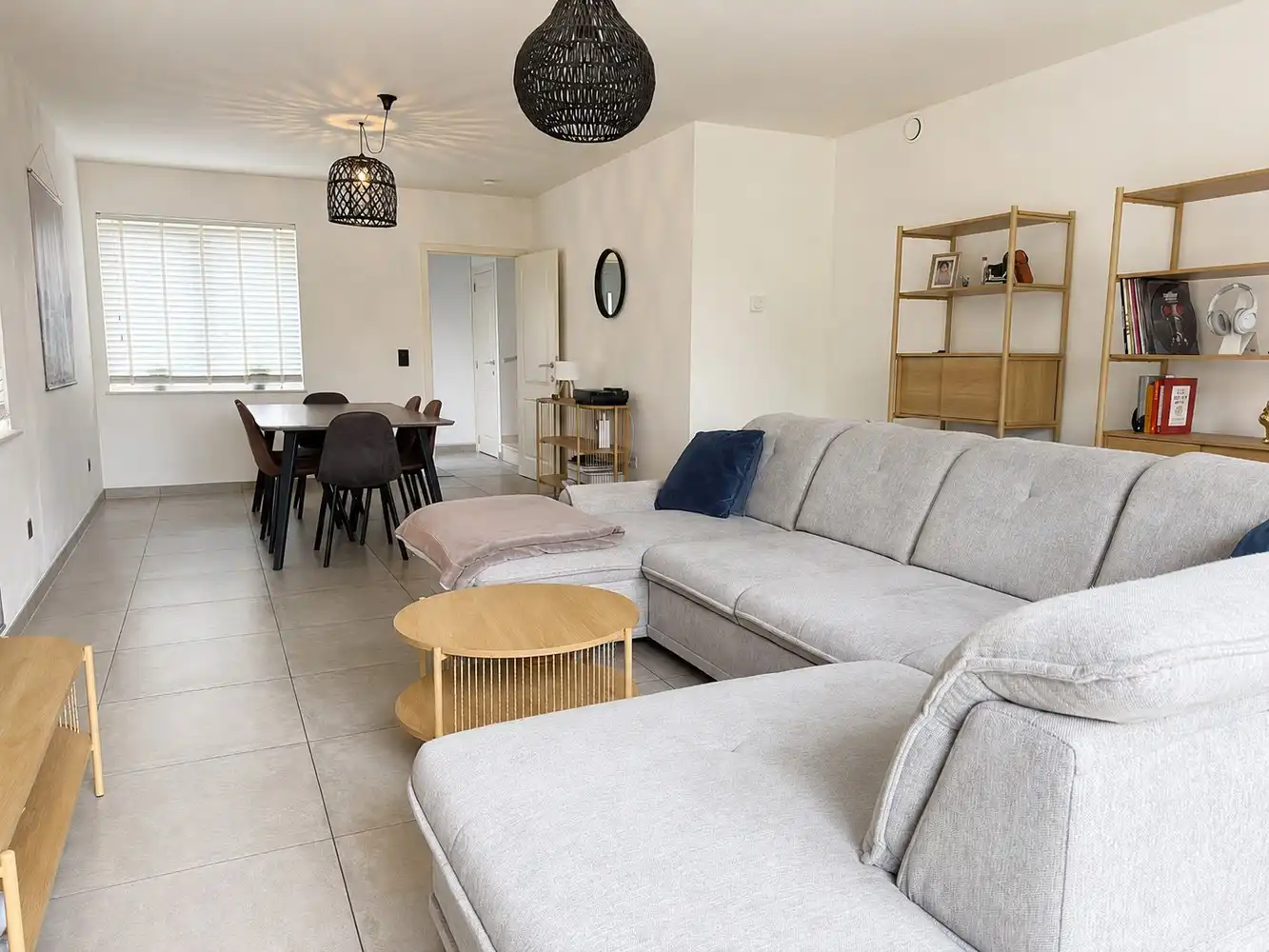 Recente, energiezuinige woning met 3 slaapkamers én grote tuin foto 3