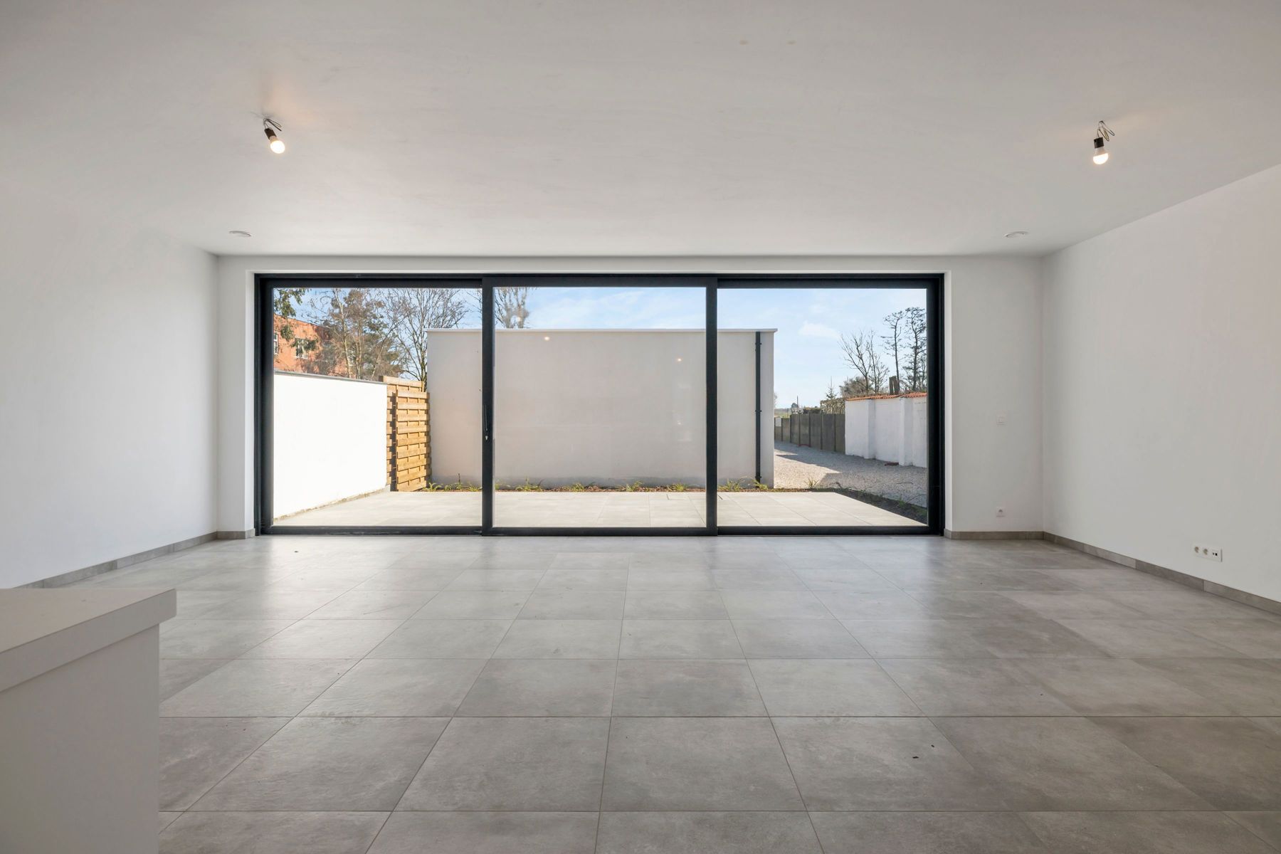 Gelijkvloers nieuwbouwappartement met ruim terras. foto 6