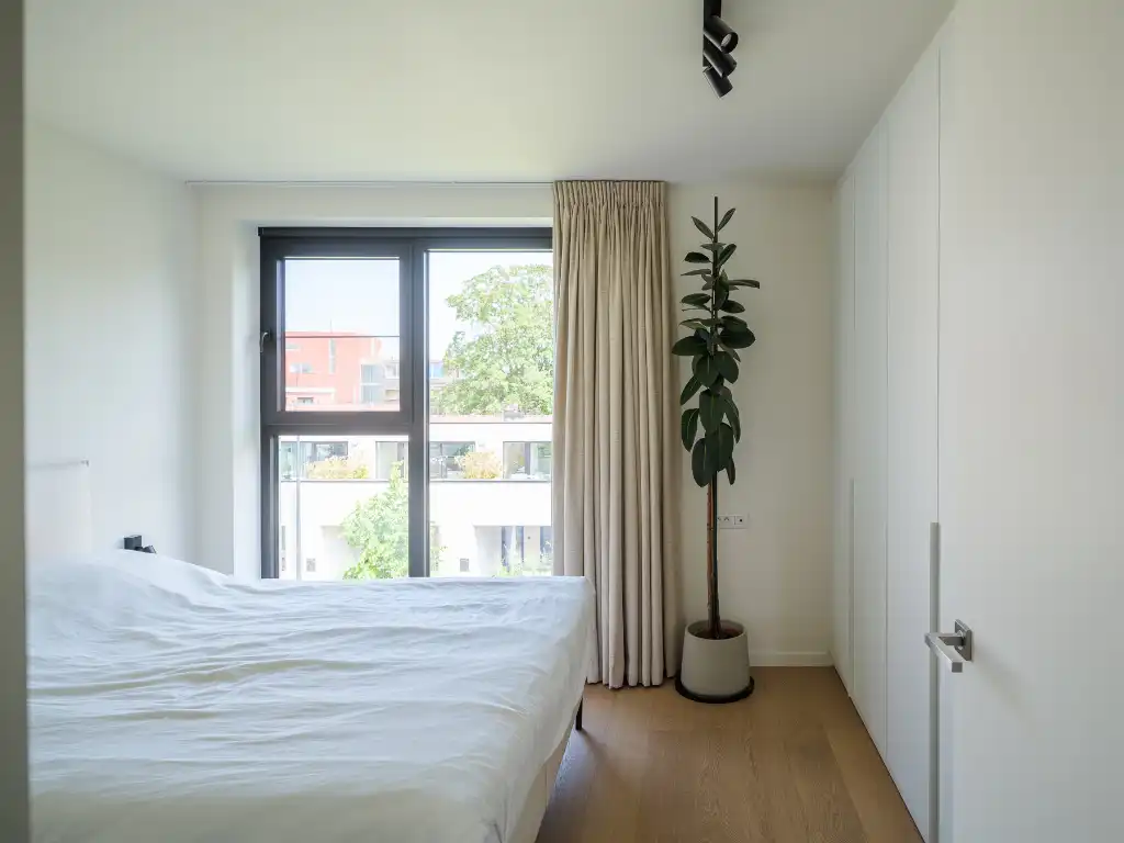 Ruim nieuwbouwappartement met drie slaapkamers en zonneterras. foto 16