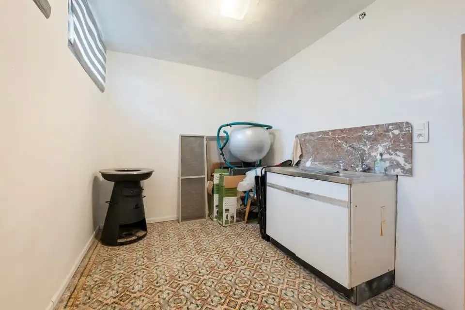 VERRASSEND RUIME GEZINSWONING MET 3 SLKS IN MONTENAKEN foto 18