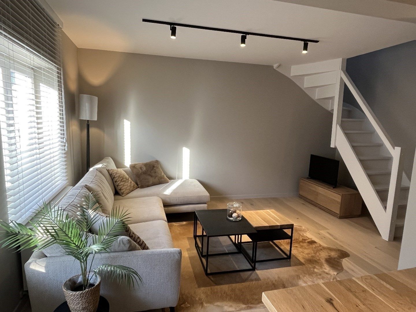 Mooi gerenoveerde woning in het hartje van Knokke nabij de Lippenslaan foto 3