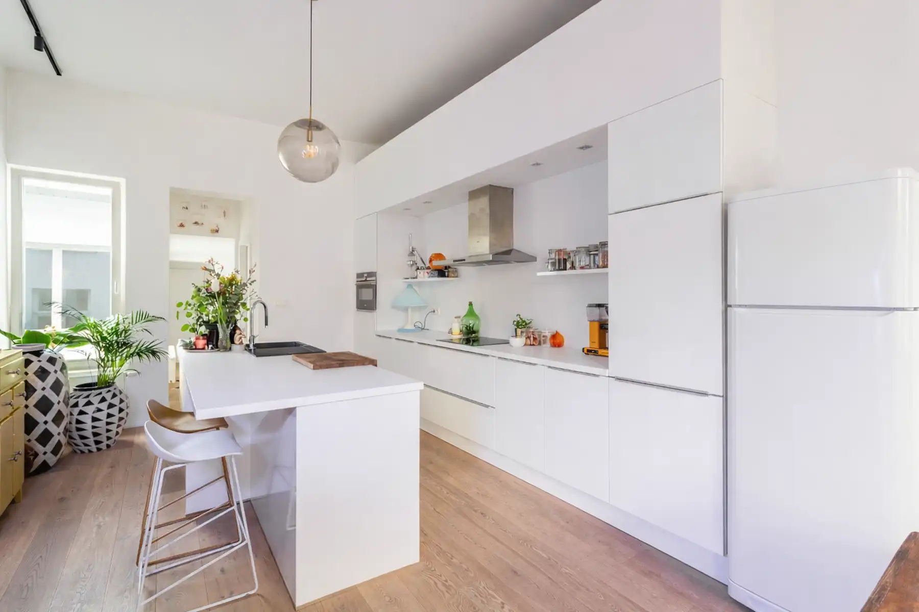 2 slpk appartement met balkon op het bruisende Zuid foto 2