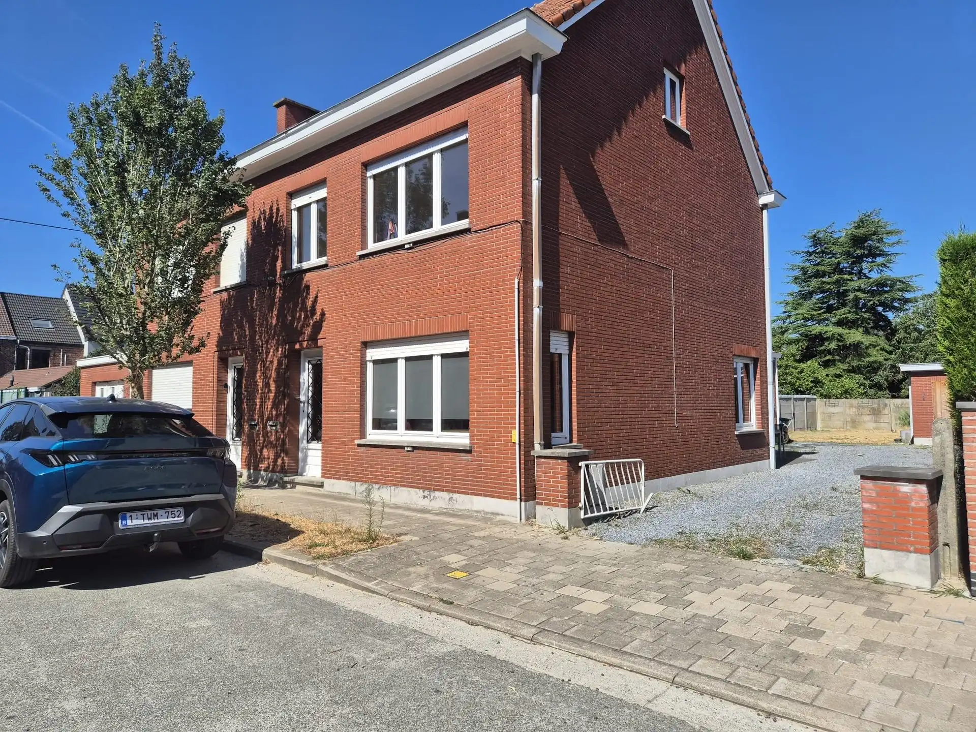 Gunstig gelegen woning met tuin en garage. foto 28