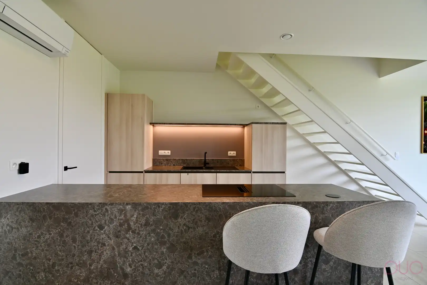 Moderne, stijlvolle nieuwbouwwoning in Wilderen inclusief diverse roerende goederen foto 20
