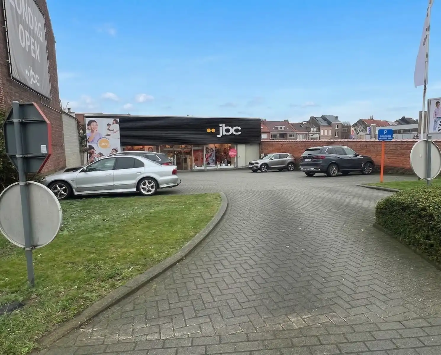Winkelpand (1.080 m²) te huur op zichtlocatie in Tienen foto 5