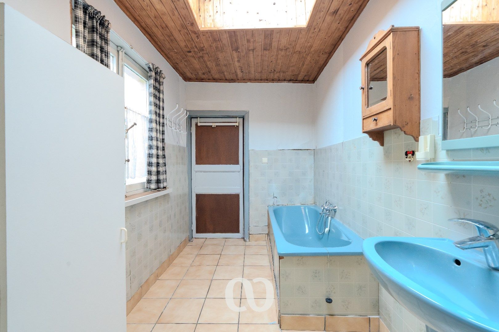 Te renoveren woning op topligging foto 7