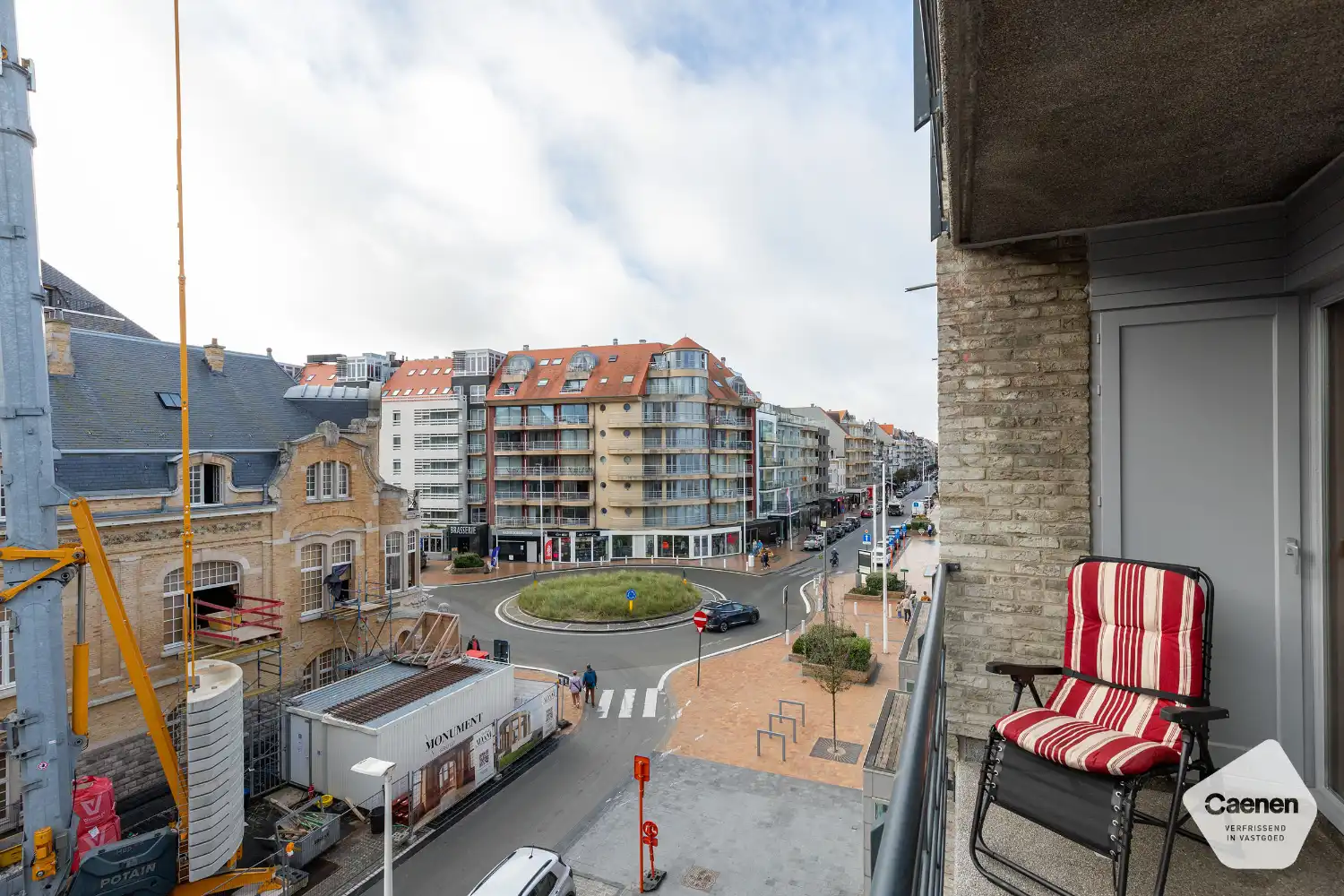 Instapklaar 2-slaapkamer appartement op toplocatie te Nieuwpoort foto 12
