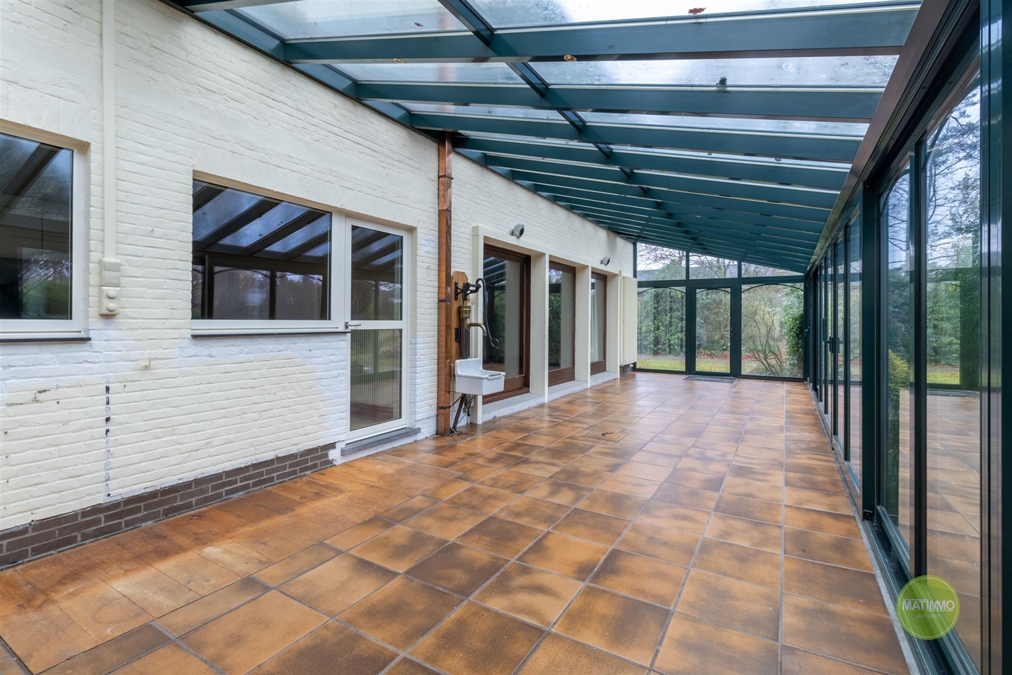 Halfopen woning met 5 slaapkamers in bosrijke omgeving  foto 14