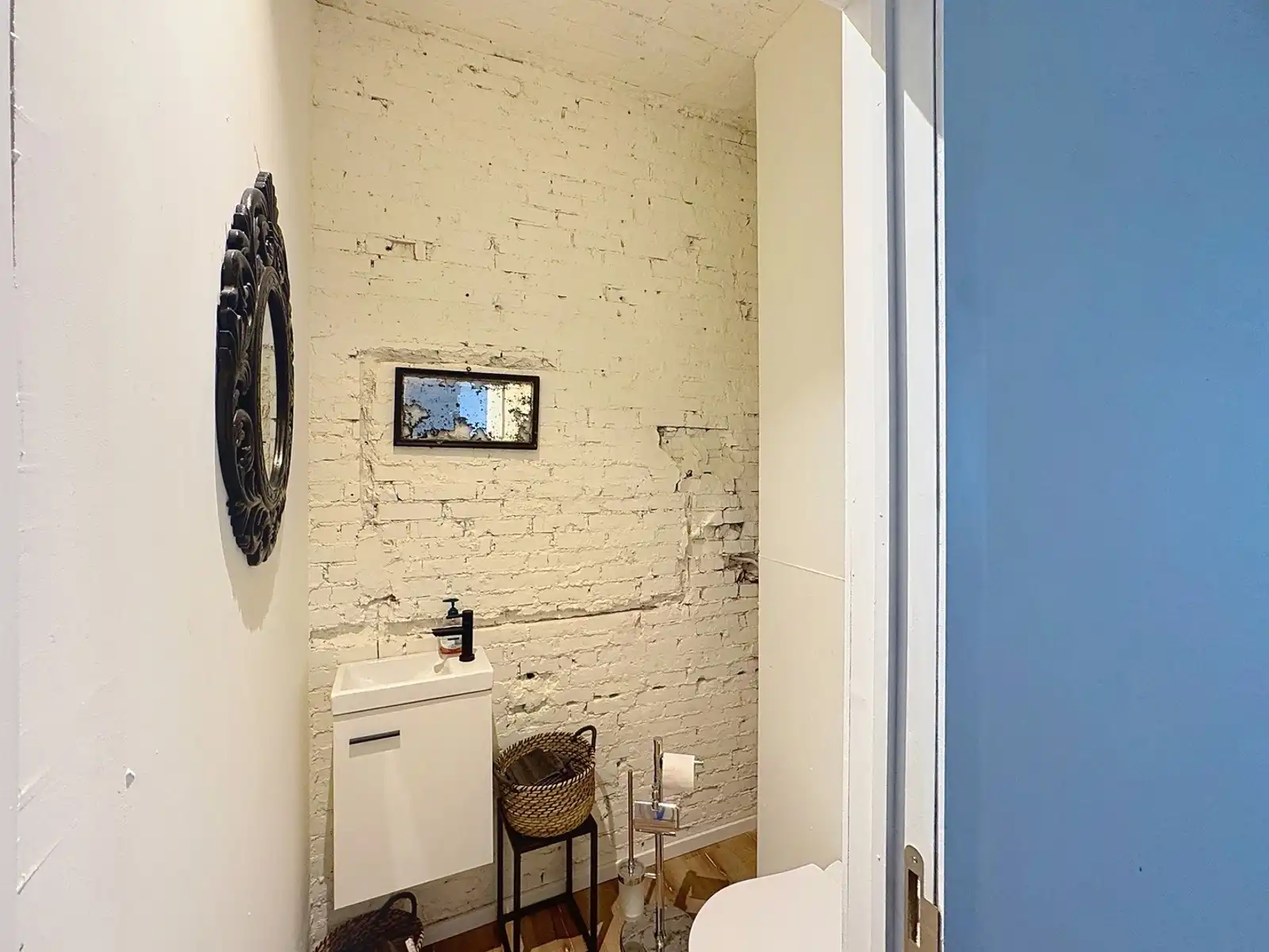 Gerenoveerde handelspand met zonnige tuin + parkeerplaatsen foto 6