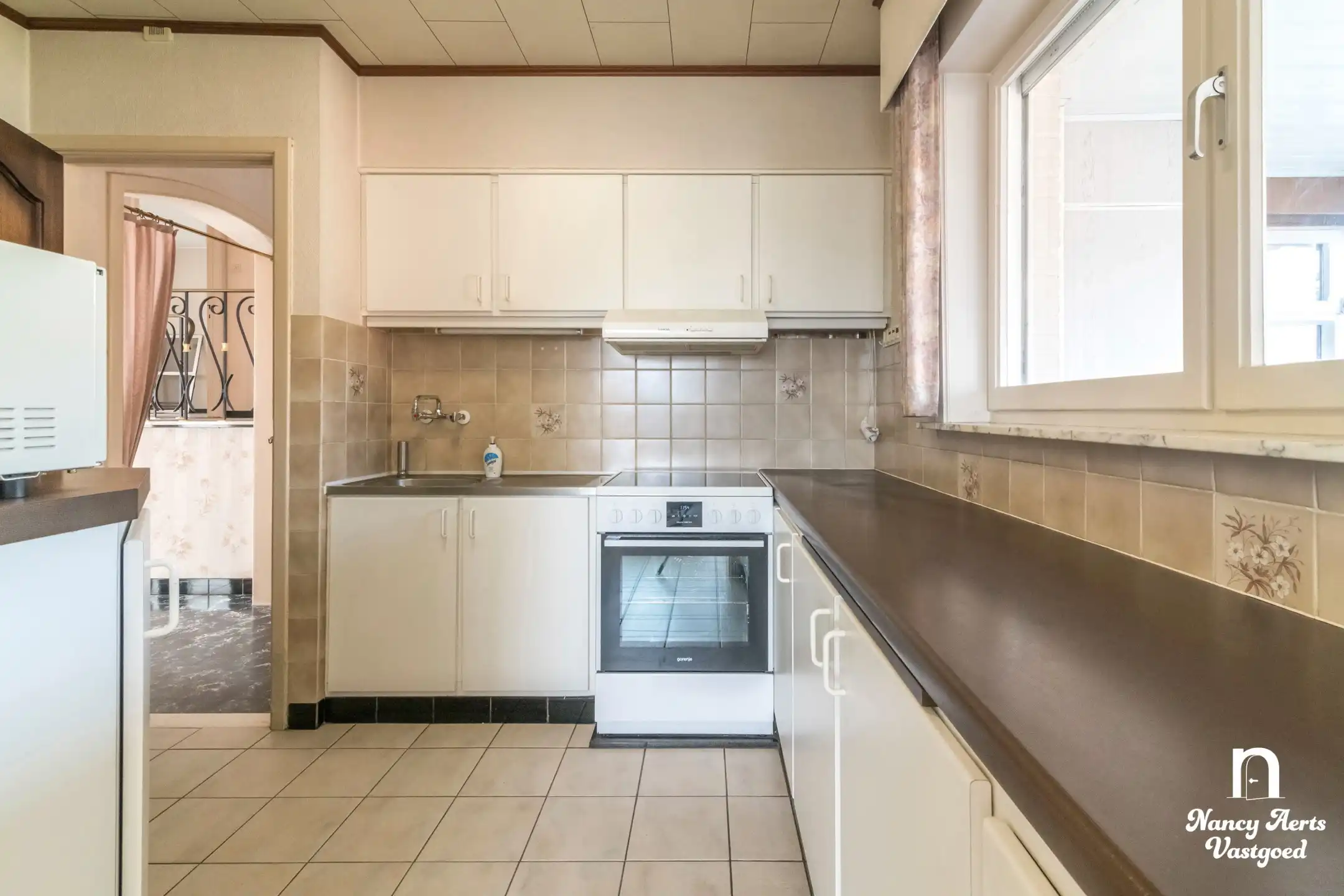 Karaktervolle woning met groene tuin in een rustige straat foto 15