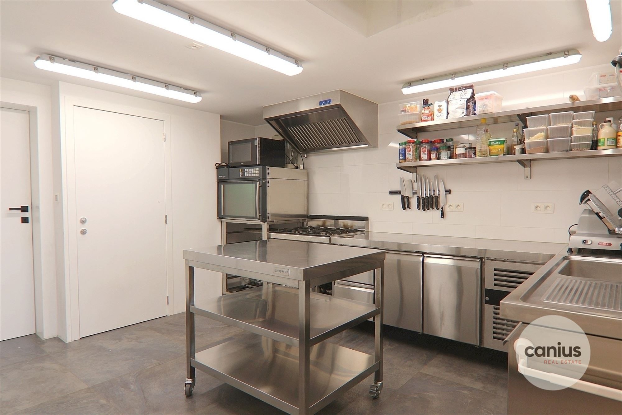 ENERGIEZUINIGE WONING MET 3 SLAAPKAMERS - IDEAAL VOOR VRIJ BEROEP foto 25