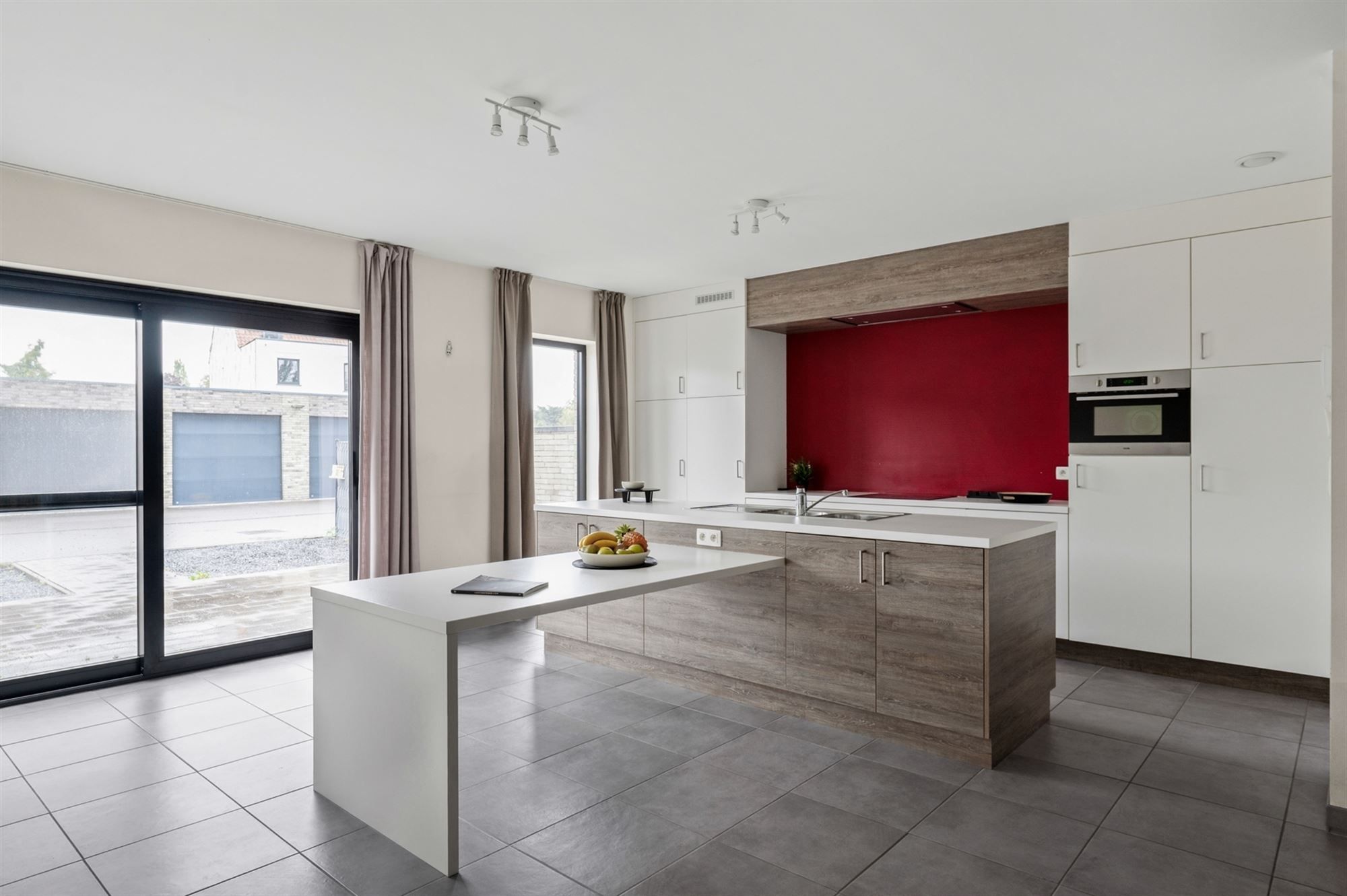 Ruim en degelijk 2-slaapkamer appartement in Berlaar foto 3