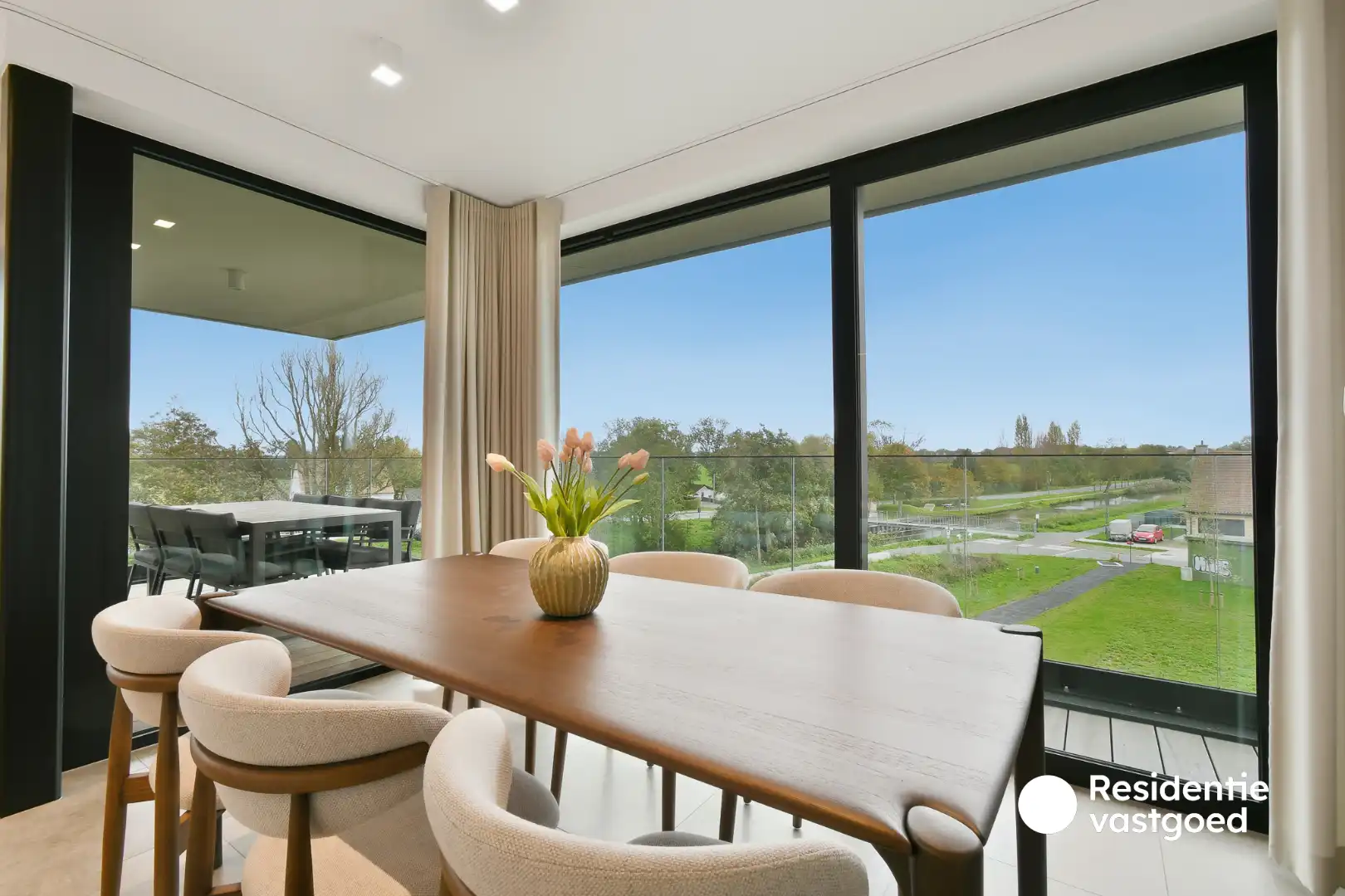 Twee slaapkamer appartement te huur in Residentie Vaartje  foto 3