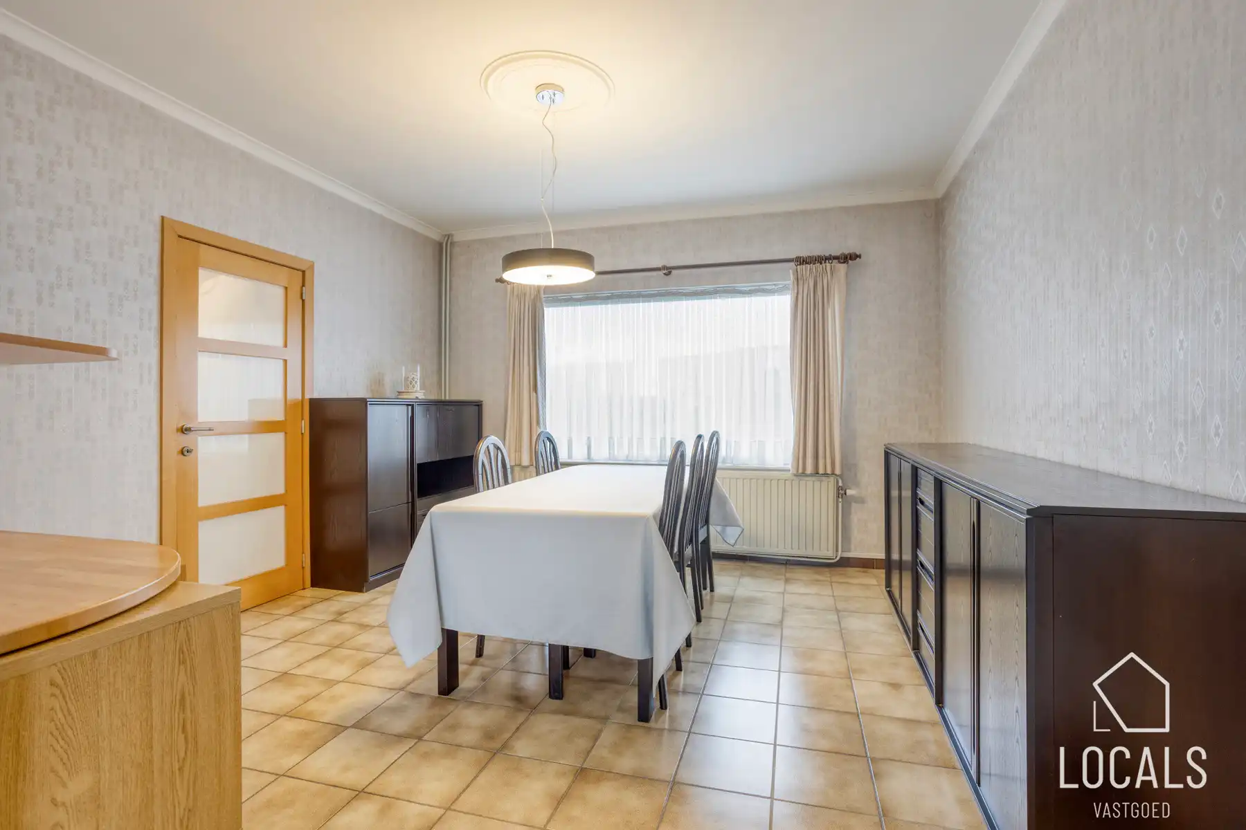 Opbrengsteigendom met woning en kantoor in centrum Haaltert foto 5