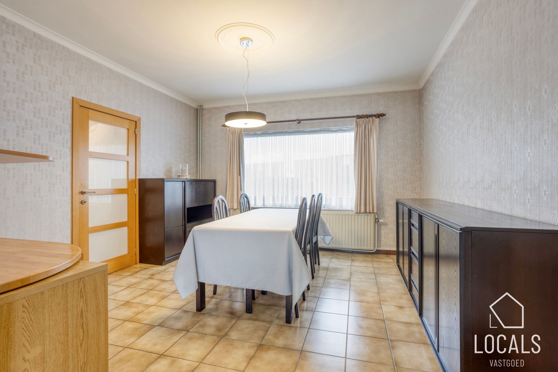 Opbrengsteigendom met woning en kantoor in centrum Haaltert foto 5