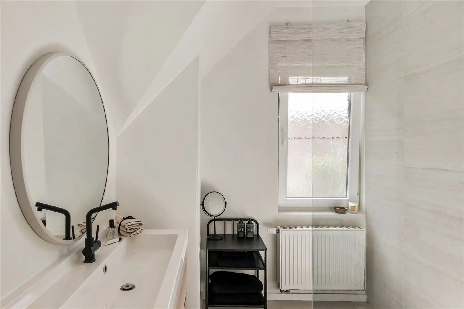 Halfopen woning met tuin en garage in Mariaburg foto 20