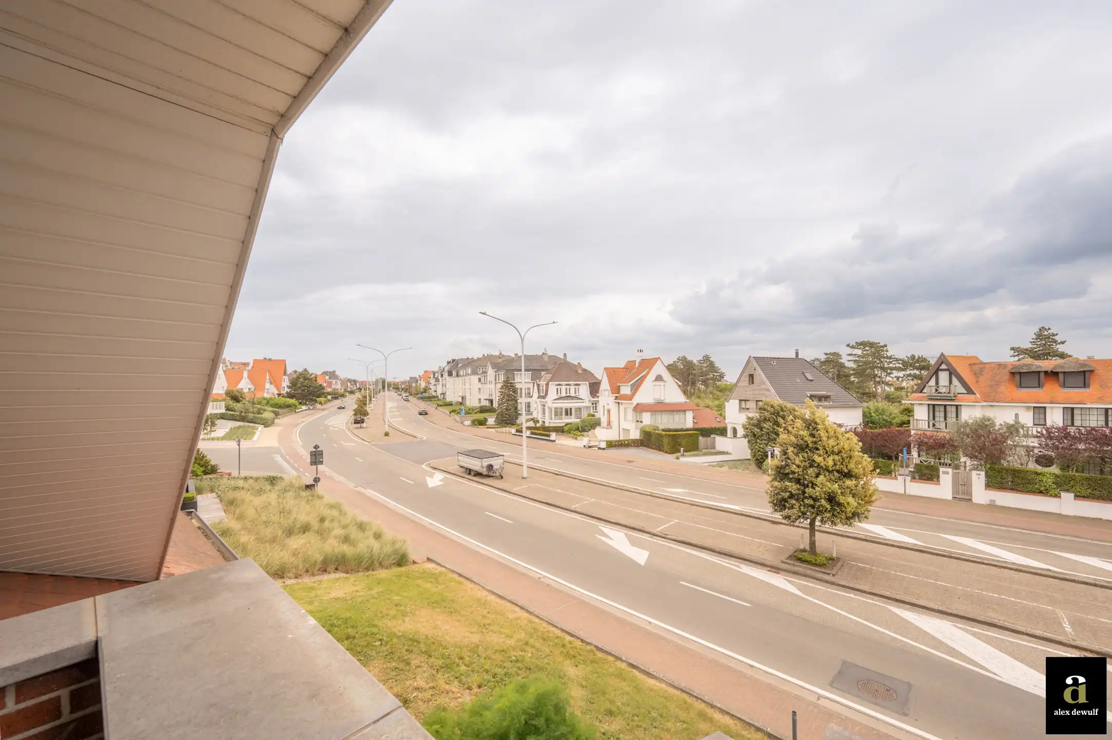 Charmante villa gelegen op een uitstekende locatie in Duinbergen. foto 5