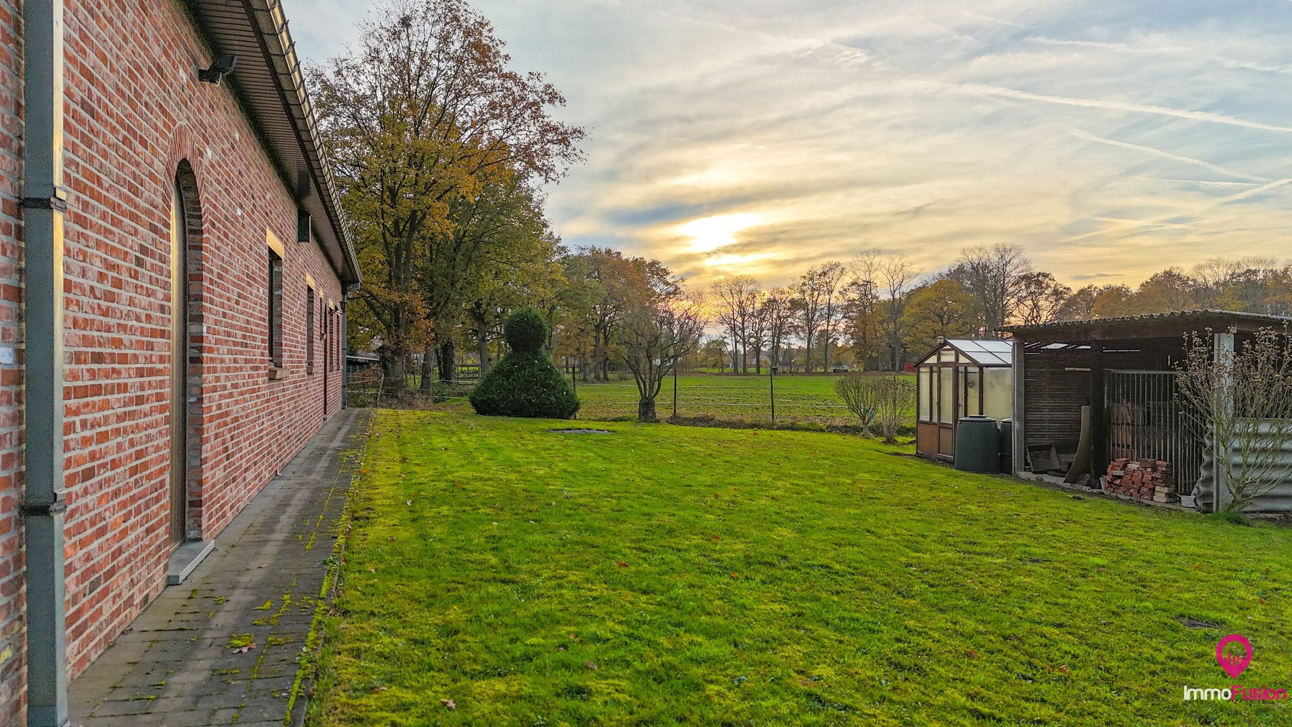 Exclusieve hoeve op 40are met bosrijke ligging te Paal! foto 46