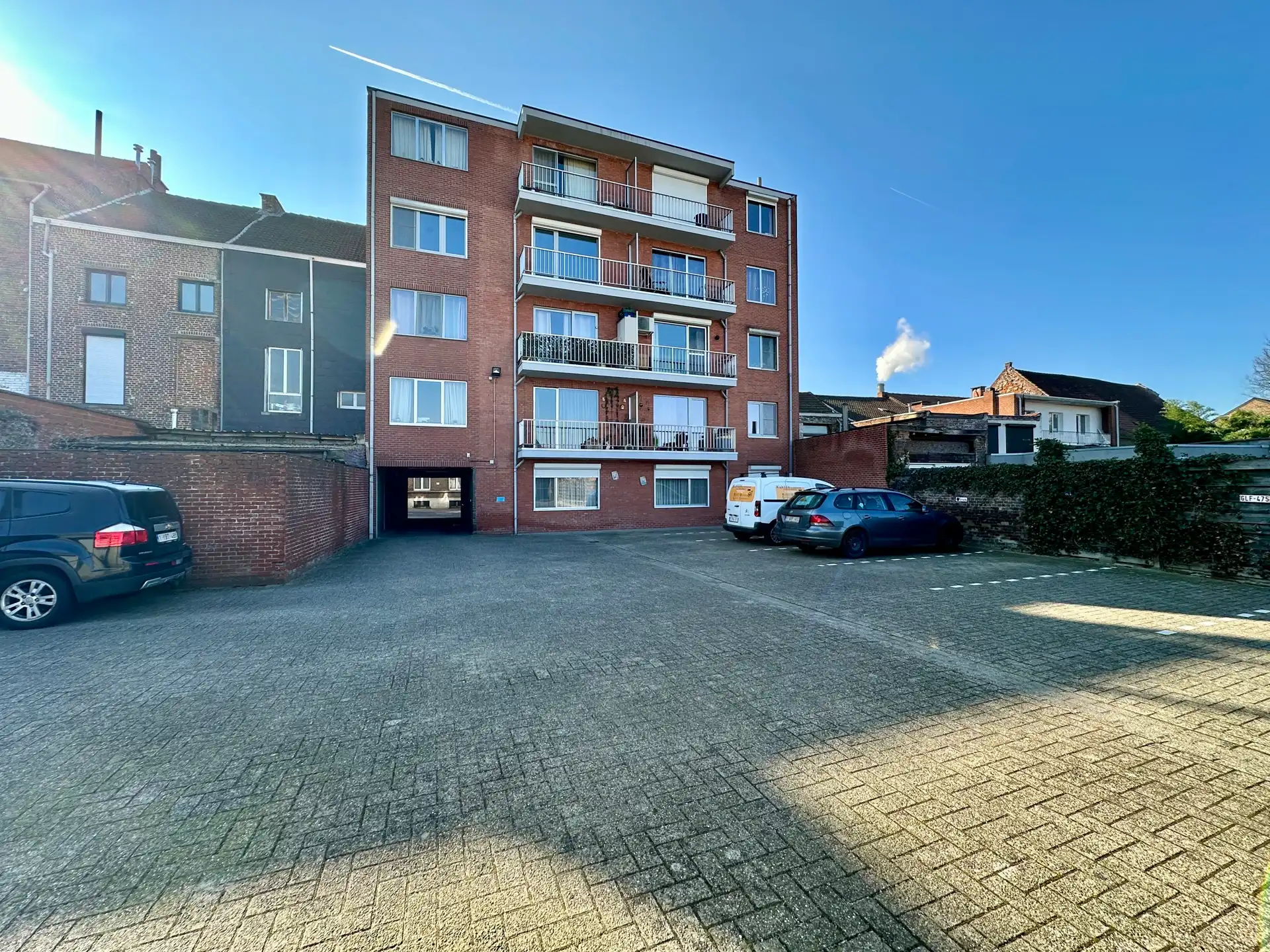 Gelijkvloers éénslaapkamerappartement met garage foto 8