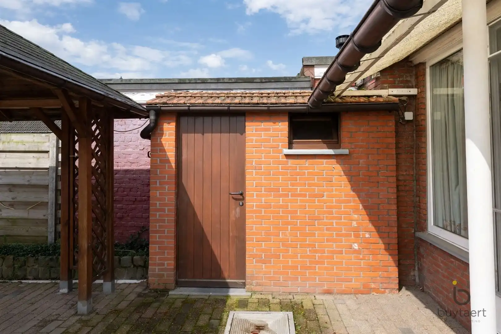 Te renoveren woning op zeer gegeerde locatie te Schilde! foto 18