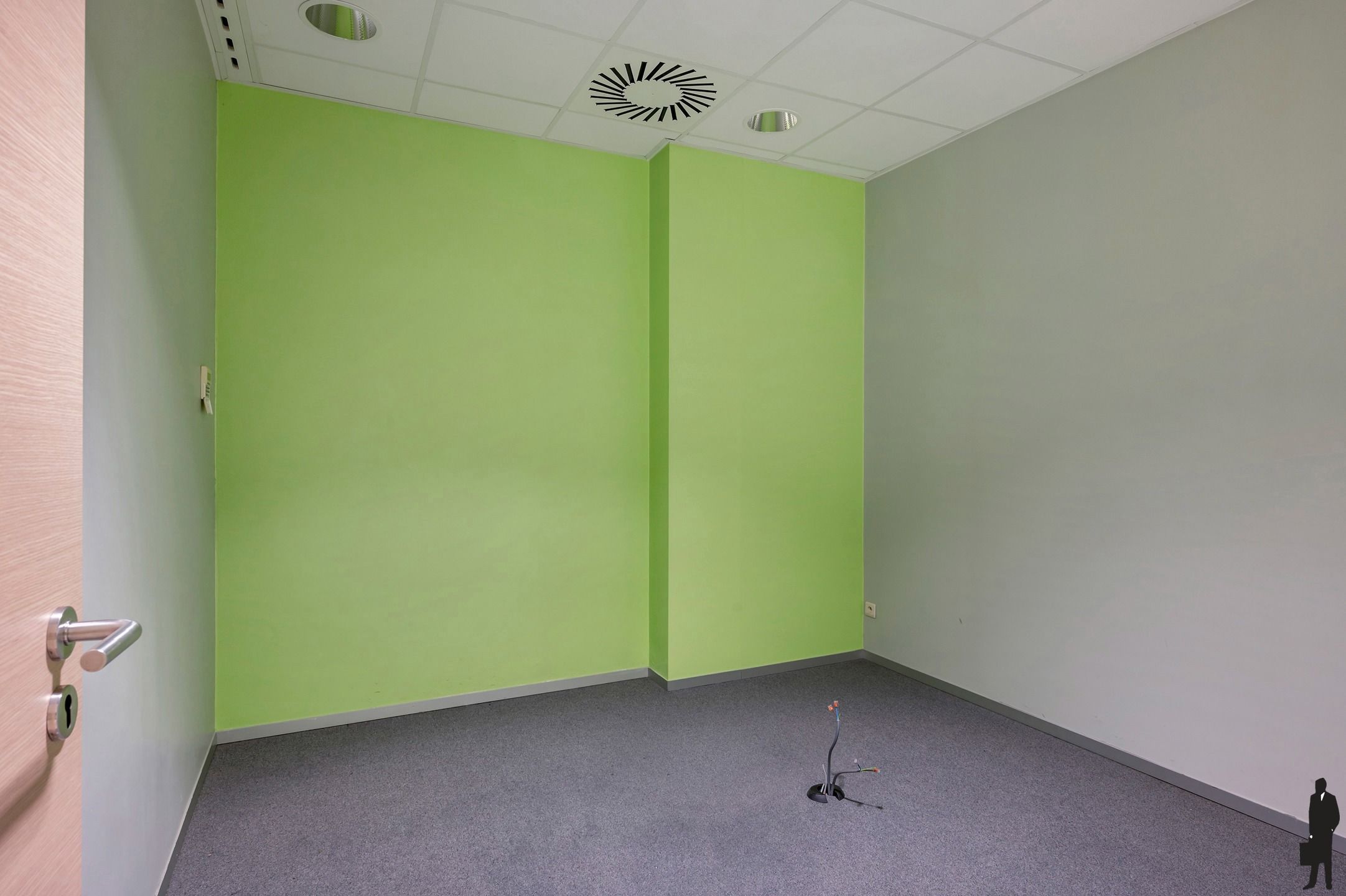  Commercieel Gelijkvloers in het Hart van Westmalle  foto 5