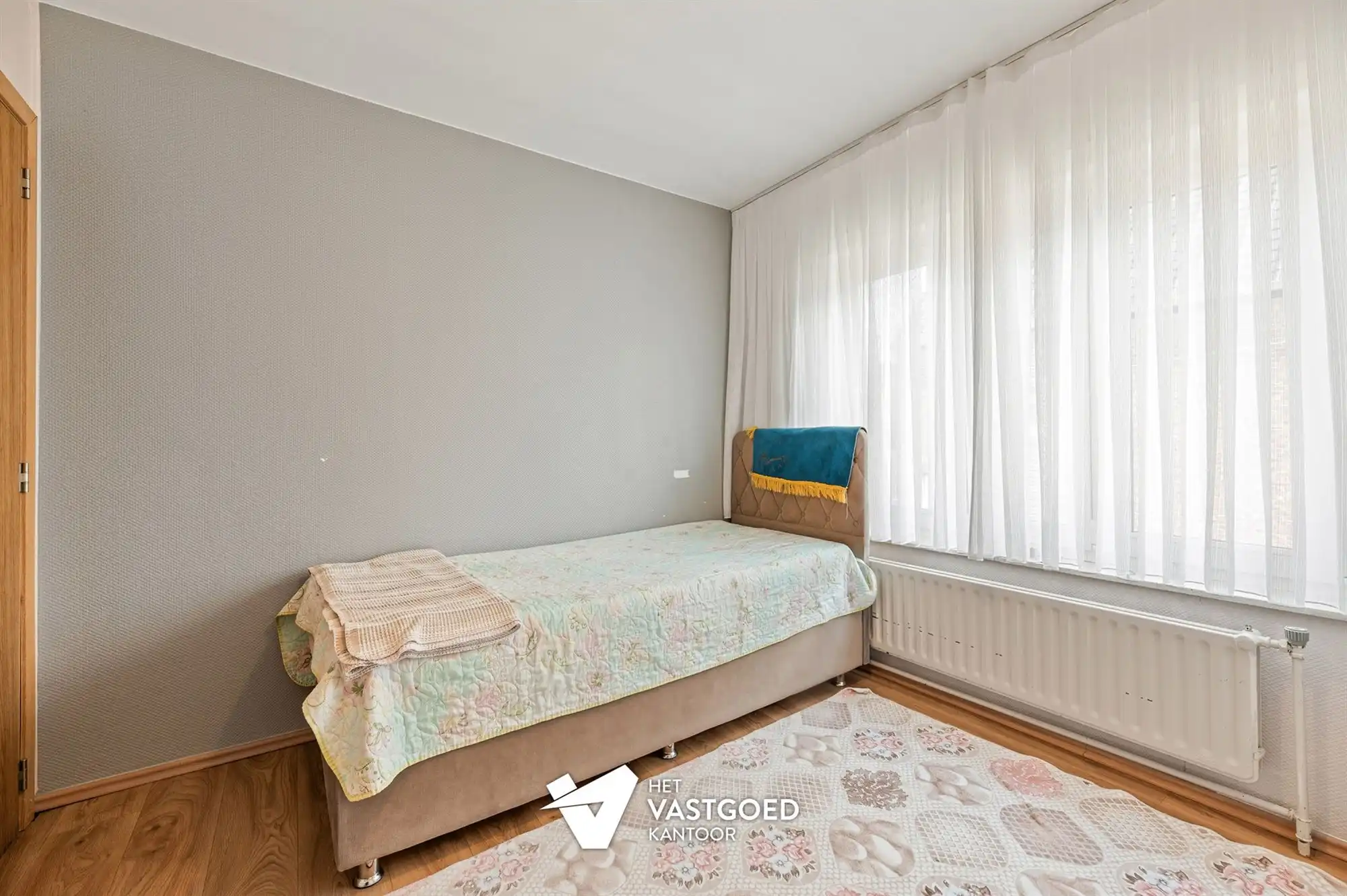UITERST KNAP GERENOVEERDE WONING MET 3 SLAAPKAMERS GELEGEN OP EEN ZONNIG GEORIENTEERD PERCEEL VAN 7A32CA TE BEVERLO foto 18
