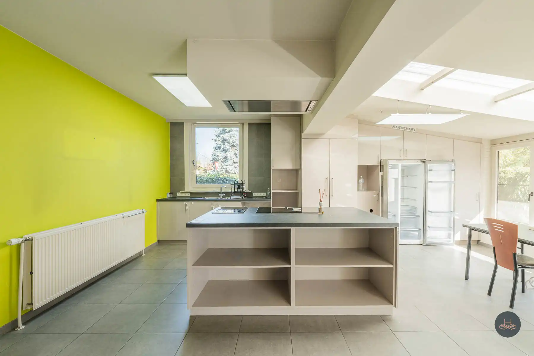 Woning met groot multifunctioneel bijgebouw in rustige straat foto 7