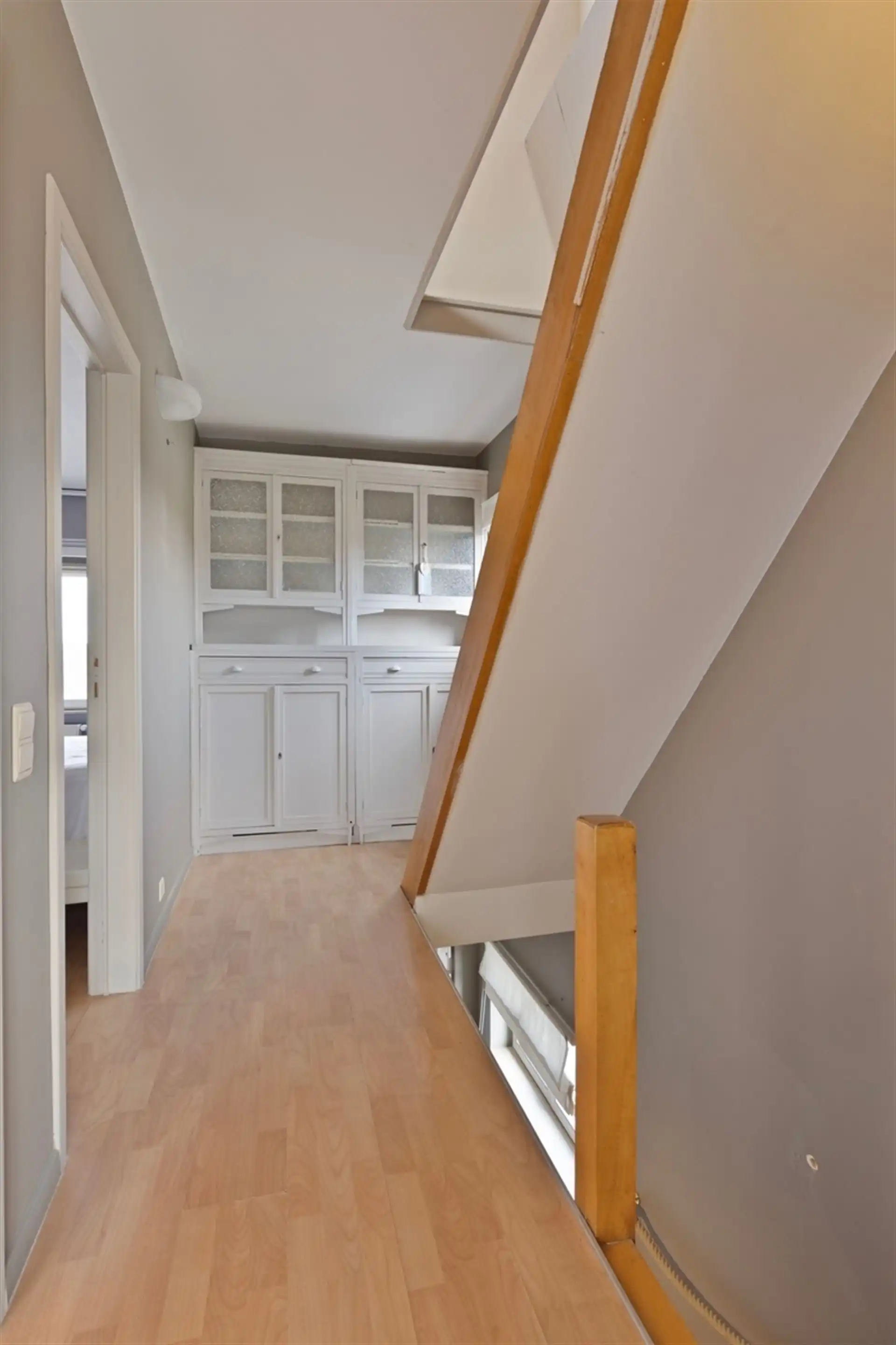 Ruime halfopen bebouwing (3 slpks), terras en tuin foto 18