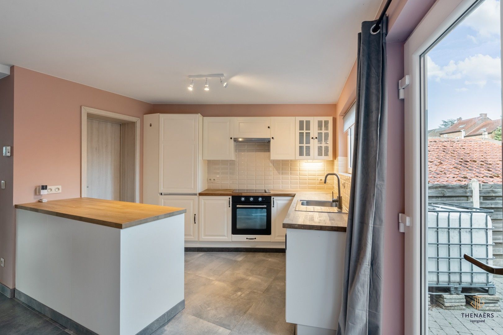 Gezellige, instapklare woning met tuin te Walshoutem (Landen). foto 7