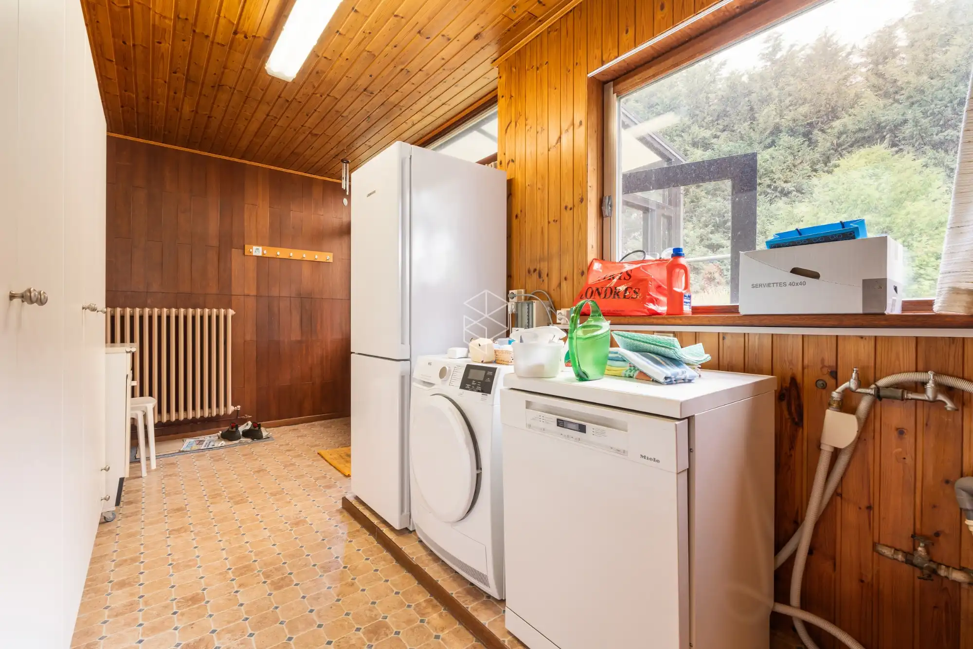 Centraal gelegen gelijkvloerse woning met royale tuin op 1656m² foto 23